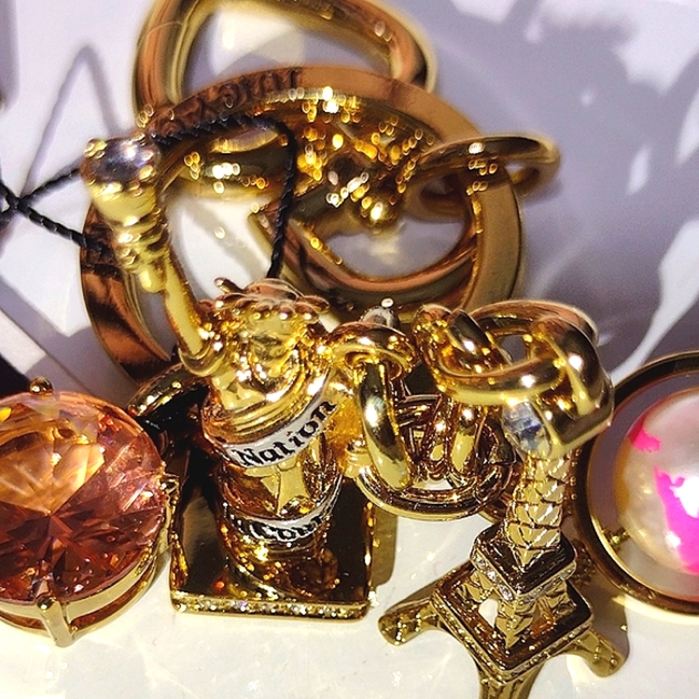 Juicy Couture LG Charm Depicting the Eiffel🗼Lady Liberty 🌍Globe Spins NWT - Picture 13 of 14